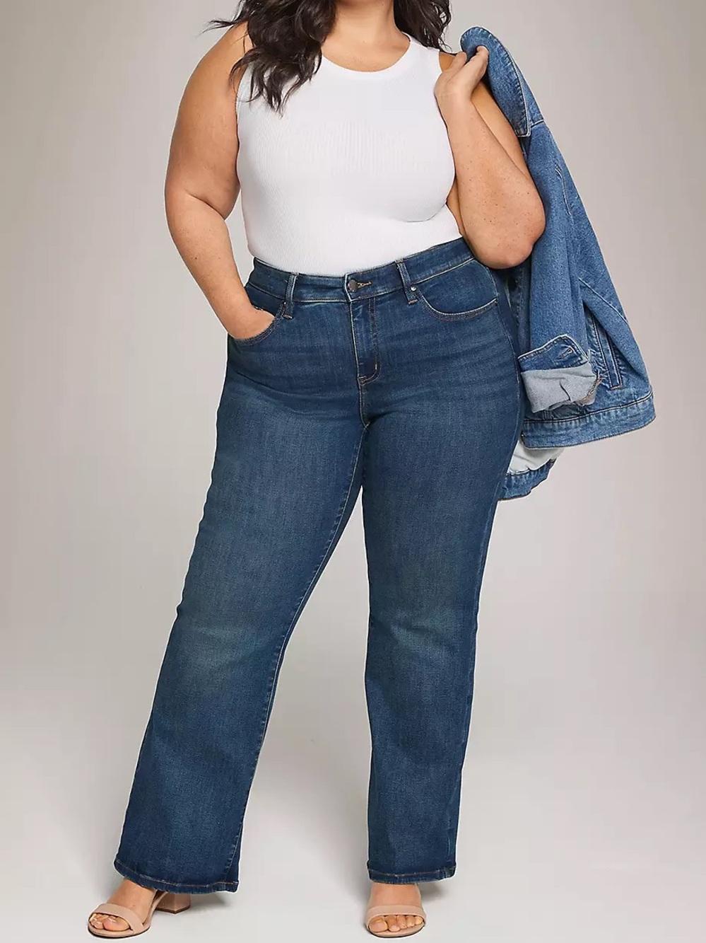 Lane Bryant NWT Curvy Fit Boot High Rise Medium Wash Stretch Flare Jean Size 18L - Picture 2 of 10